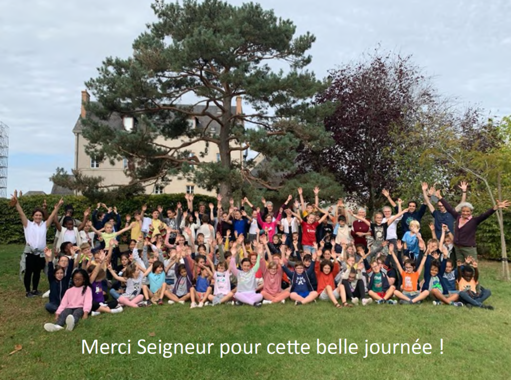 Pèlerinage des élèves à Saint Benoît sur Loire Les Religieuses de l